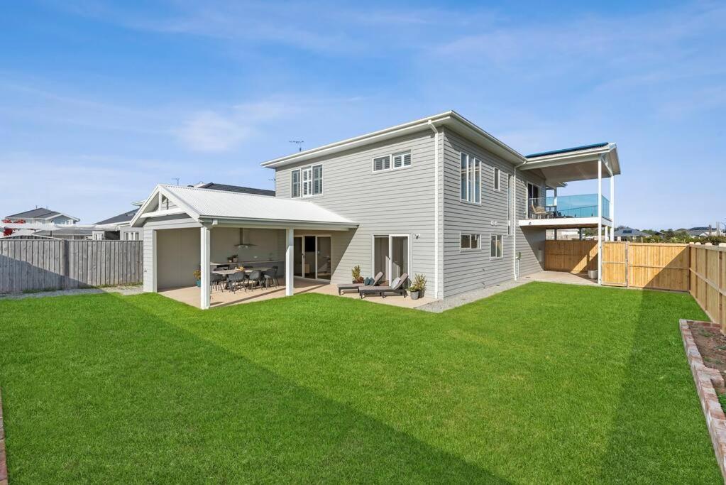 The Point- Views, Luxury, Brand New, Sleeps 10, Wineries, Golf, Adventure Park, Beaches Villa Point Lonsdale Exterior photo